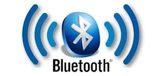 Przesyłaj strumieniowo muzykę i odbieraj połączenia telefoniczne poprzez Bluetooth