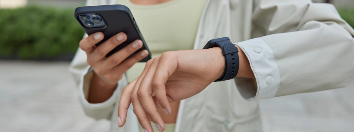 Najlepszy smartwatch do 300 zł &ndash; ranking 2025