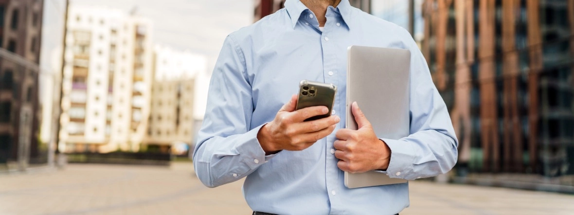 Telefon z dobrą baterią &ndash; ranking 2025