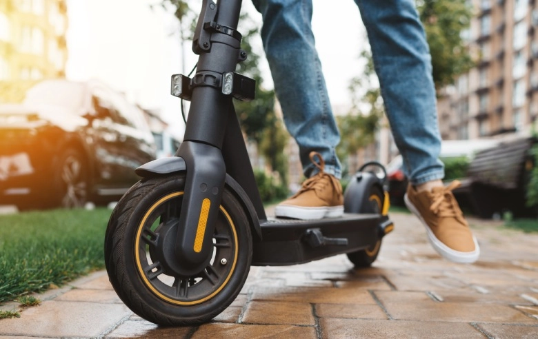 Najlepsza hulajnoga elektryczna do 3000 zł &ndash; ranking 2026