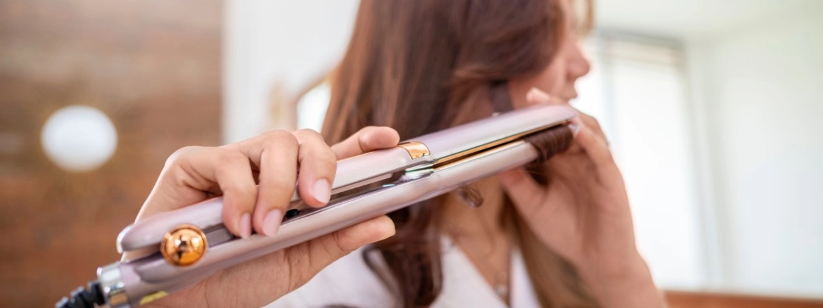 Ranking prostownic do włos&oacute;w &ndash; najlepsze modele w 2025