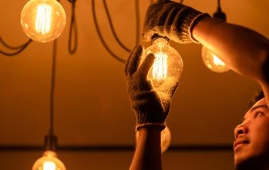 Jaka barwa światła jest najlepsza do salonu, kuchni, sypialni i łazienki