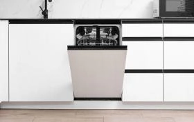 Pierwsze uruchomienie zmywarki – instrukcja krok po kroku