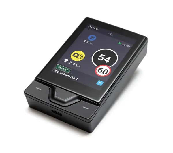Yanosik YANBOX RS z rocznym abonamentem