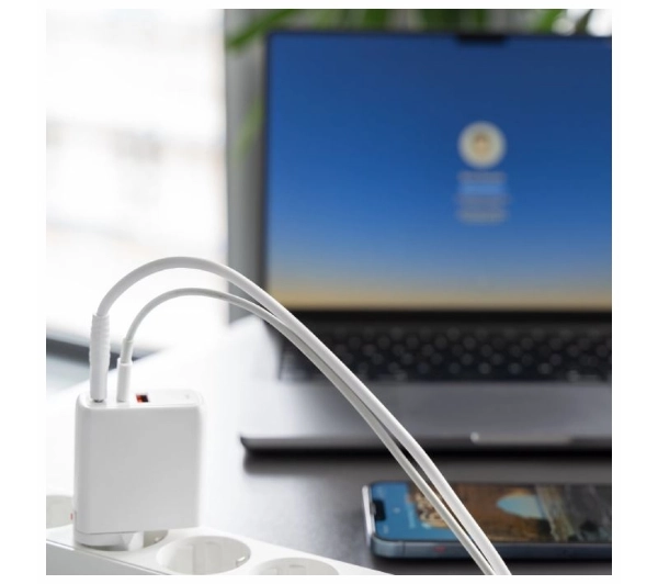 4smarts GaN Flex 65W 2x USB-C 1 USB-A Biały