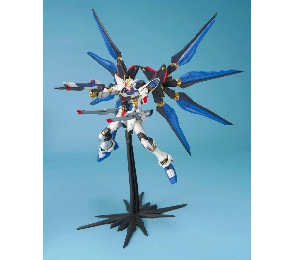 Bandai MG 1/100 STRIKE FREEDOM GUNDAM