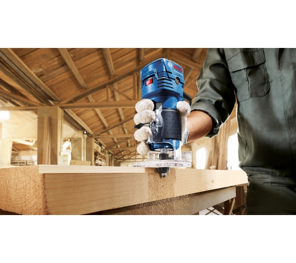 Bosch Professional GKF 550 0 601 6A0 020