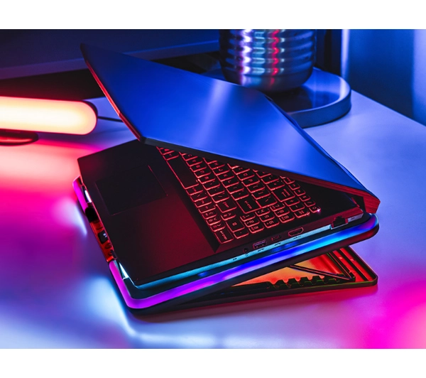 Tracer Gamezone Snowman Pro RGB 17,3" Czarny