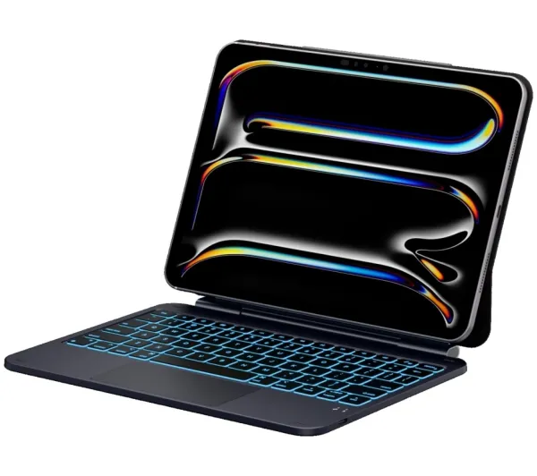 Typecase Edge z klawiaturą do iPad Pro 11" Czarny