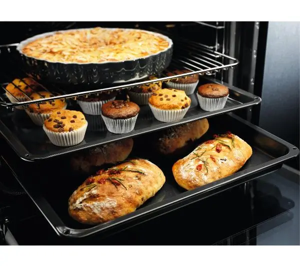 Electrolux 600 SteamBake EOD3C70TK Termoobieg Czarny - Kup na Raty - RRSO 0%