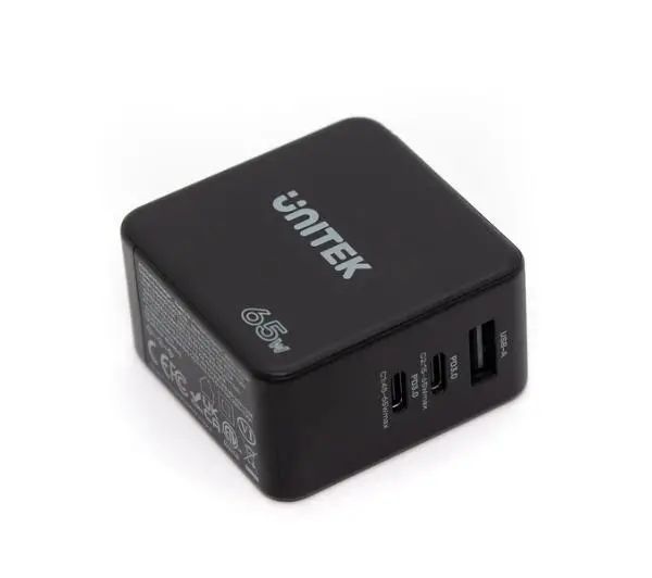 Unitek GaN PD 65W 2xUSB-C 1xUSB-A