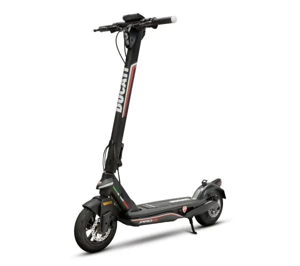 Ducati Pro III 350W 50km 10" Czarny
