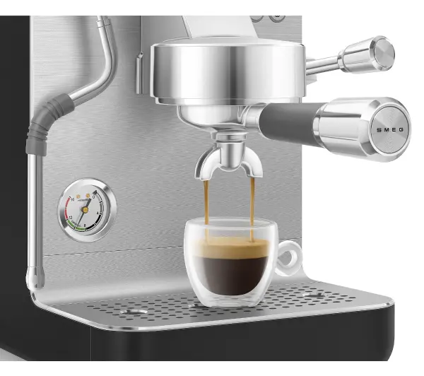 Smeg EMC02BLMEU - Kup na Raty - RRSO 0%