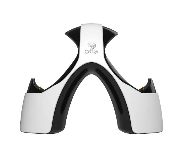 Cobra P5G12 na pada PS5 DualSense