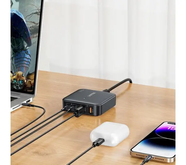 Unitek GaN 100W 2xUSB-A+2xUSB-C Czarny