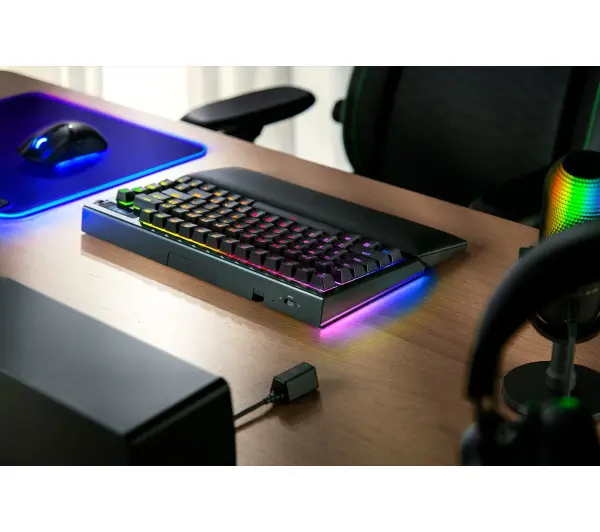 Razer BlackWidow V4 Pro 75% US ISO Czarny - Kup na Raty - RRSO 0%