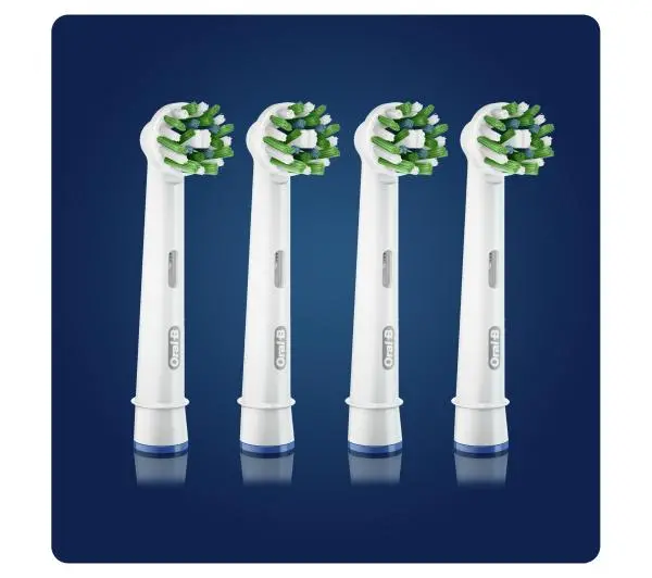 Oral-B Maximiser Cross Action 4szt.