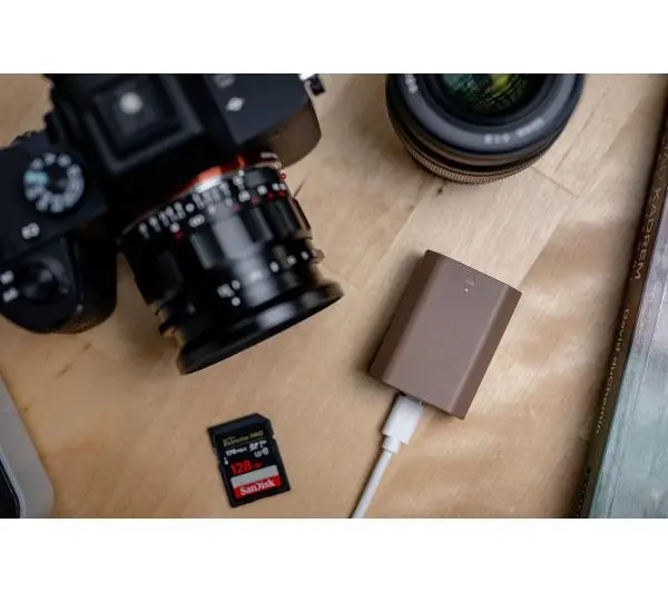 Newell NP-FZ100 USB-C