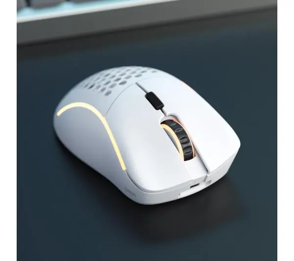 Glorious Model D Minus Wireless Mat Biały