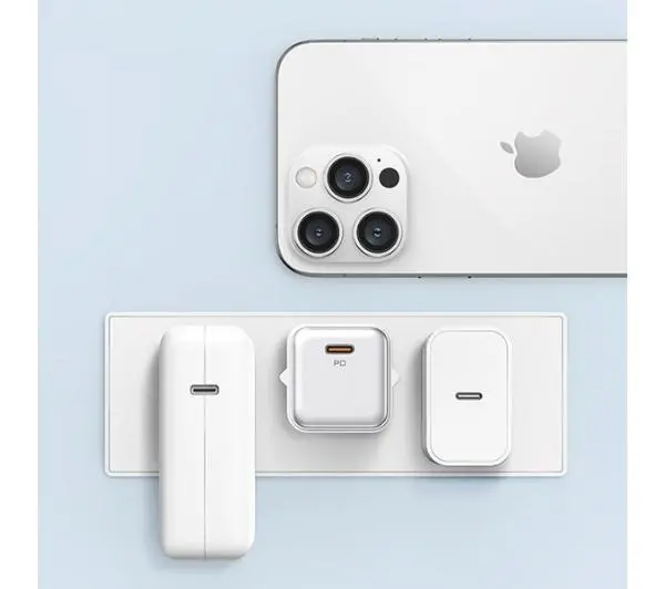 USAMS CC186TC02 1x USB-C PD3.0 Fast Charging X-ron Series 30W Biały