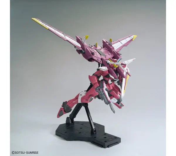 Bandai MG 1/100 JUSTICE GUNDAM