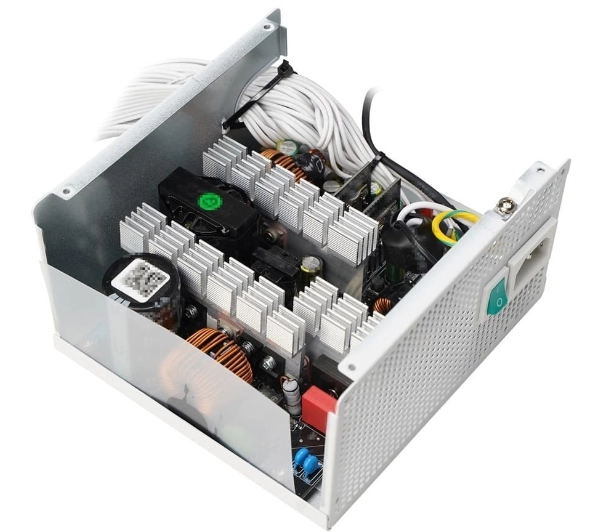 DeepCool PL750D 750W 80+ Bronze Biały