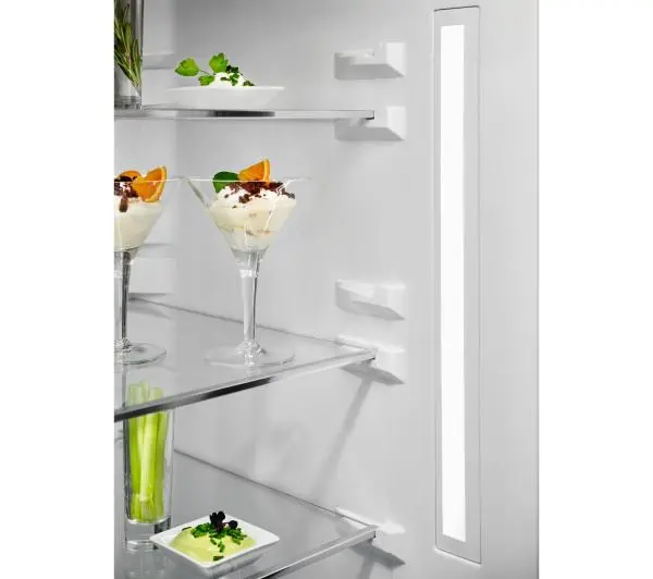 Electrolux 800 LNT7ME36K2 Inteligentny No Frost 201cm Szuflada z kontrolą wilgotności Czarny - DRUGI -30%, ALBO 5-TY ZA 1ZŁ - Kup na Raty - RRSO 0%