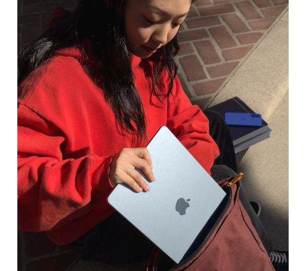 Apple MacBook Air 2025 13,6" M4 16GB RAM 512GB Dysk macOS Błękitny 70W Funkcje AI - Kup na Raty - RRSO 0%