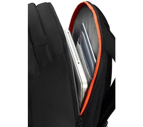 American Tourister Urban Groove UG15 15,6"  Czarny