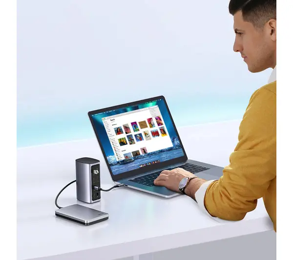 UGREEN Revodok Pro 90325 USB-C - Kup na Raty - RRSO 0%