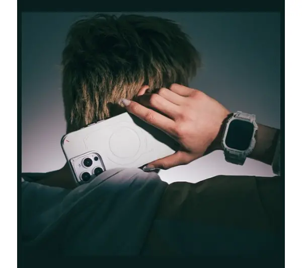 Skinarma Mecha Magnetic Charging do iPhone 16 Pro Czarny