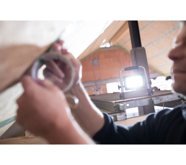 Brennenstuhl EL 2000 MA Roboczy LED IP54 2150lm