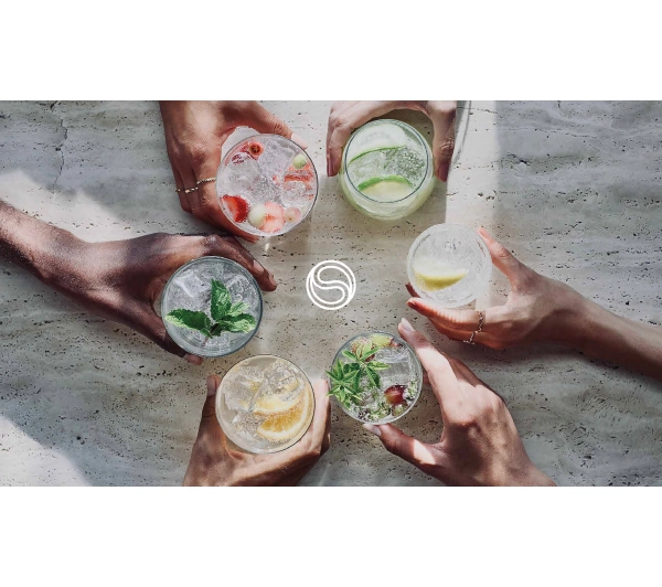 Sodastream ART Czerwony + Nabój z gazem CO2