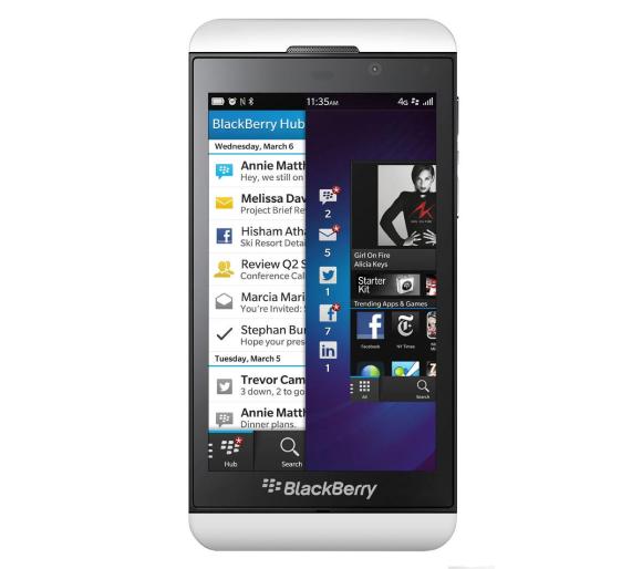 smartfon BlackBerry Z10 (biały)