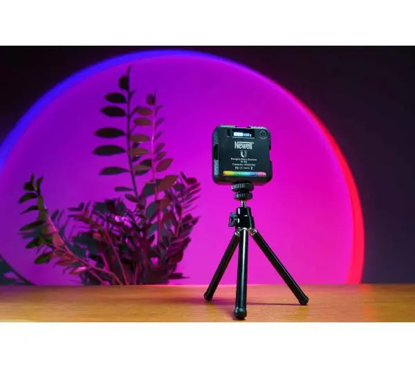 Newell LED RGB-W Rangha Nano Sunset
