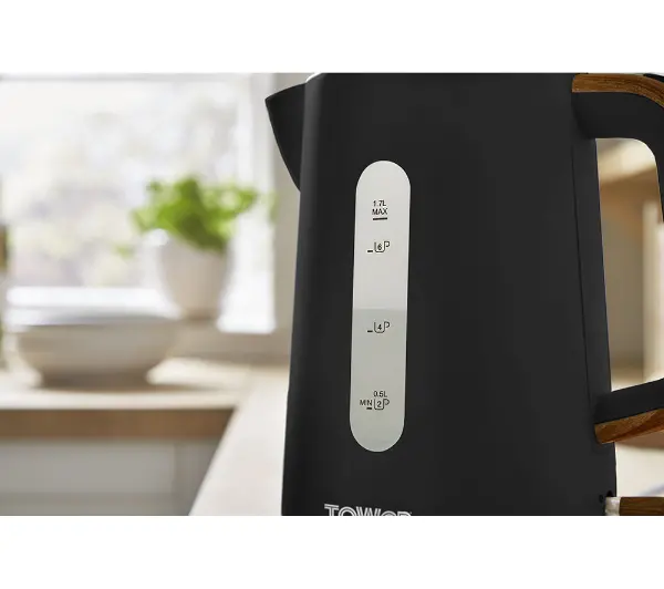 Tower Scandi T10037BLK 1,7l 3000W
