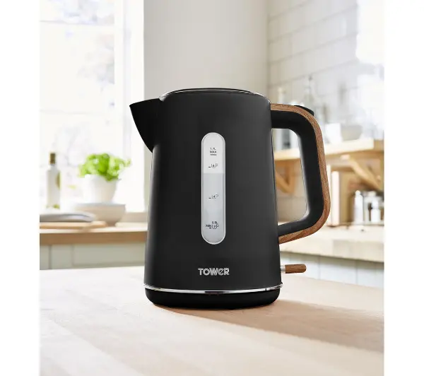 Tower Scandi T10037BLK 1,7l 3000W