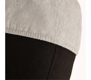 Black Point na klękosiad O'Kneel i Basic Jasnoszary