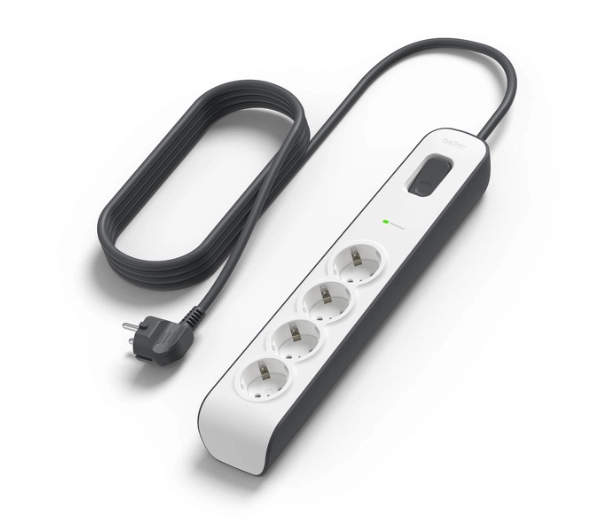 Belkin BSV400VF2M-V2, 4 gniazda, 2m Biało-czarny