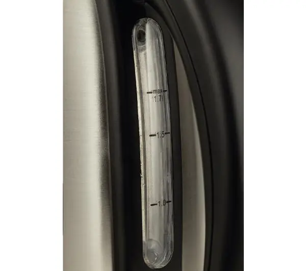 Raven EC018X 1,7l 2200W