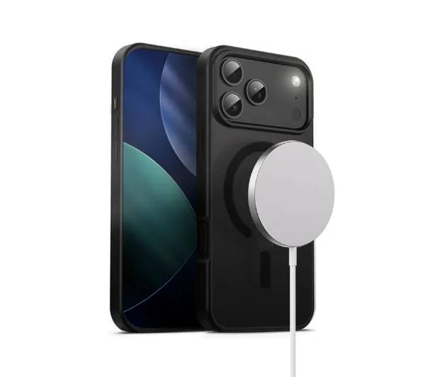 Crong Hybrid Frost MAG Cover MagSafe do iPhone 17 Pro Max Czarny