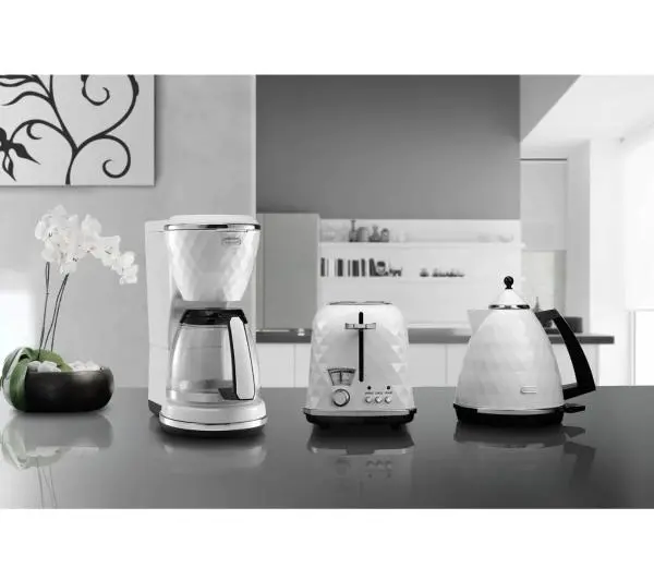 DeLonghi Brillante KBJ 2001.W 1,7l 2000W