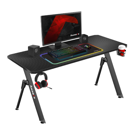 Hero 2.8_Black z monitorem