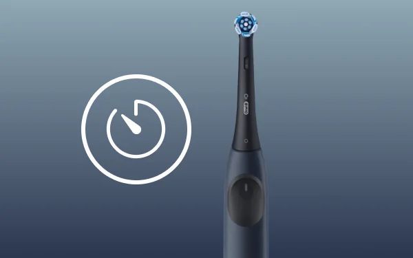 Зубна щітка Oral-B iO на синьому фоні з іконкою годинника, що відображає таймер.